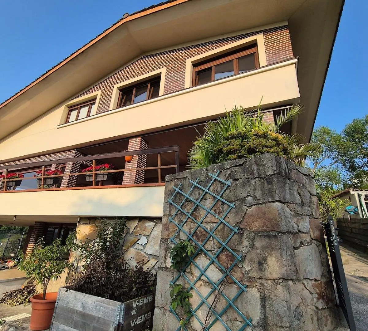 Haize Lore Bakio Apartman